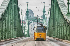 Del Budapest